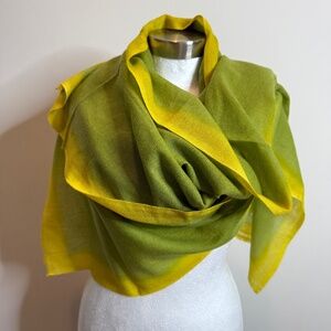 Cashmere scarf